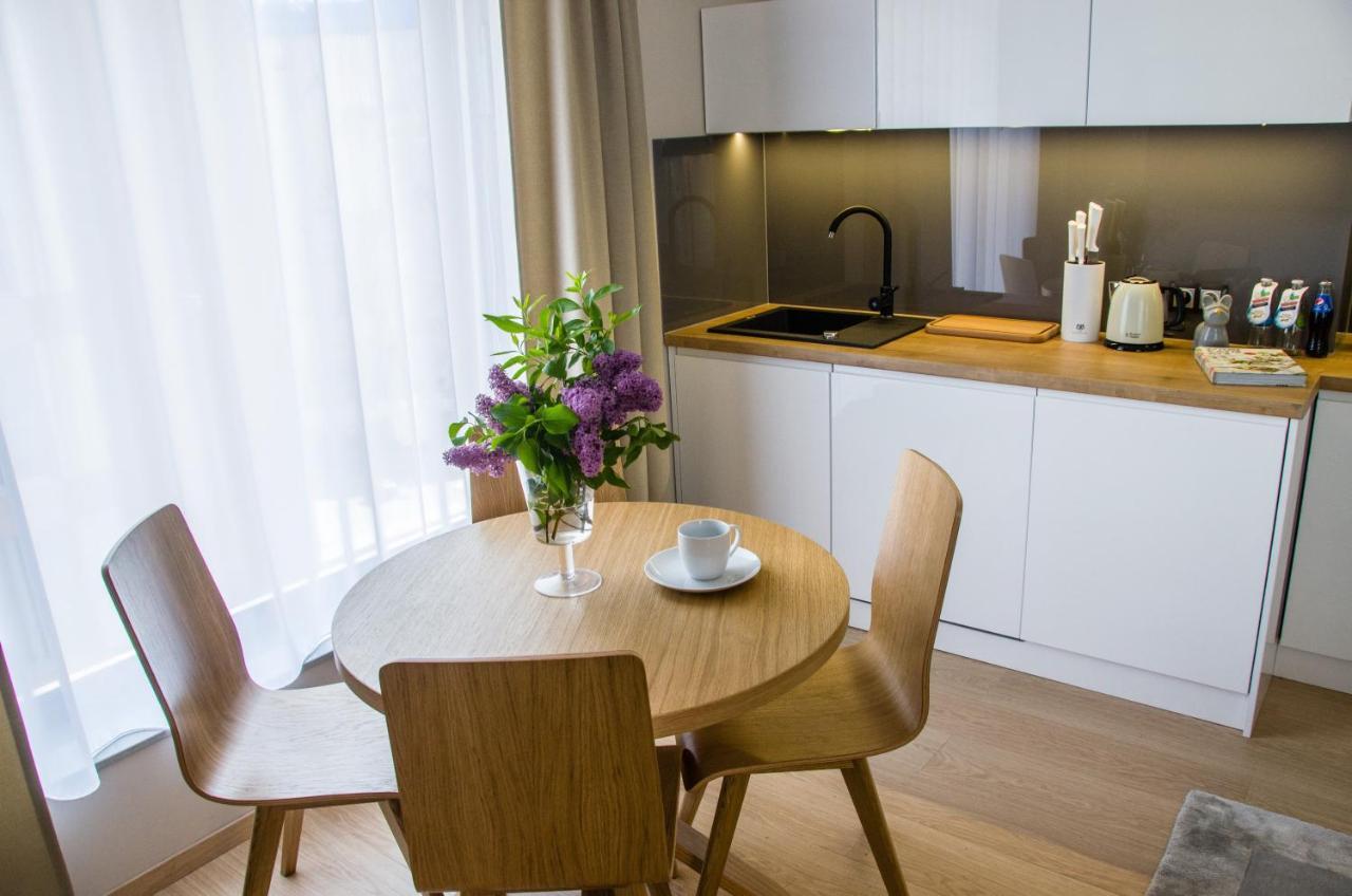 Verde Apartments Centrum Klimatyzacja كوزتسالين المظهر الخارجي الصورة