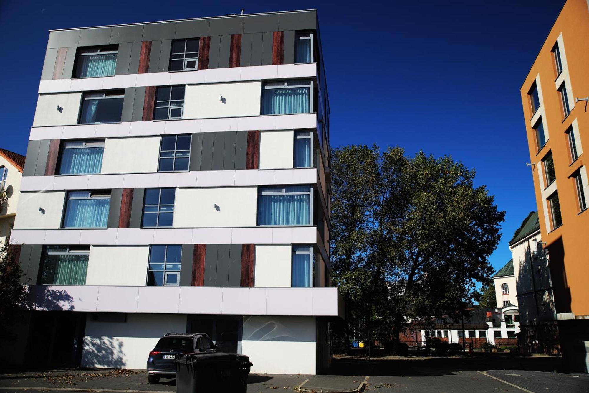 Verde Apartments Centrum Klimatyzacja كوزتسالين المظهر الخارجي الصورة