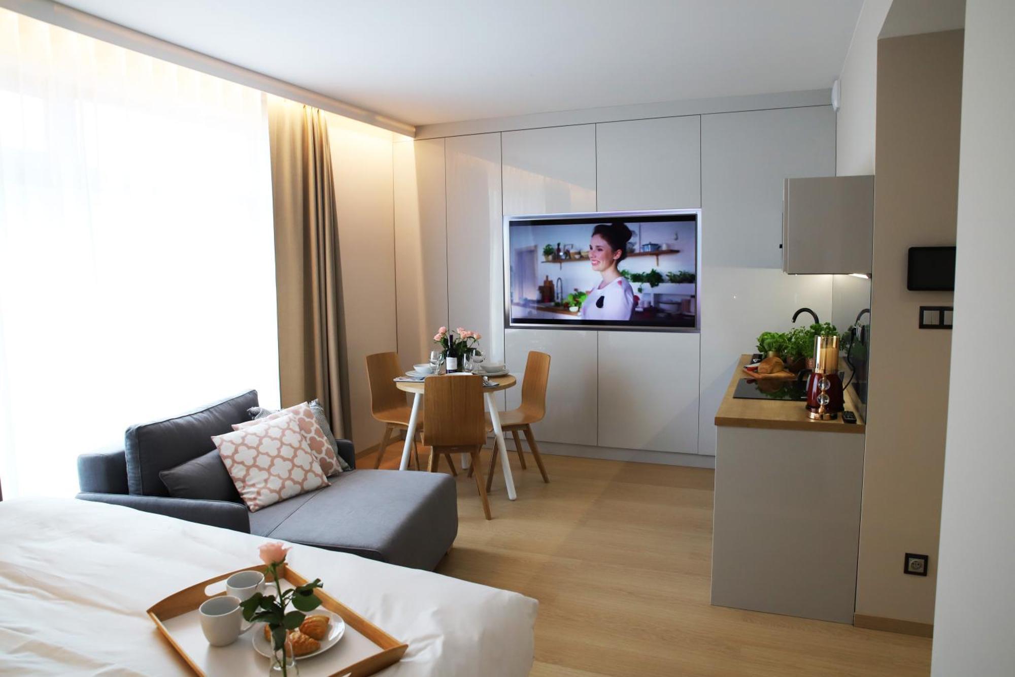 Verde Apartments Centrum Klimatyzacja كوزتسالين المظهر الخارجي الصورة