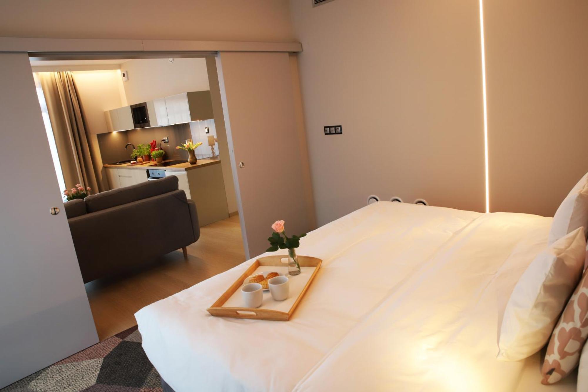 Verde Apartments Centrum Klimatyzacja كوزتسالين المظهر الخارجي الصورة