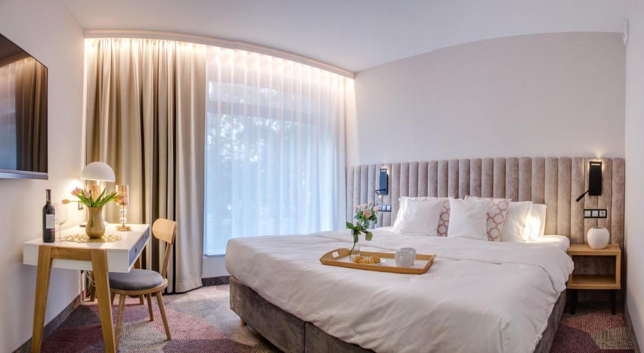 Verde Apartments Centrum Klimatyzacja كوزتسالين المظهر الخارجي الصورة
