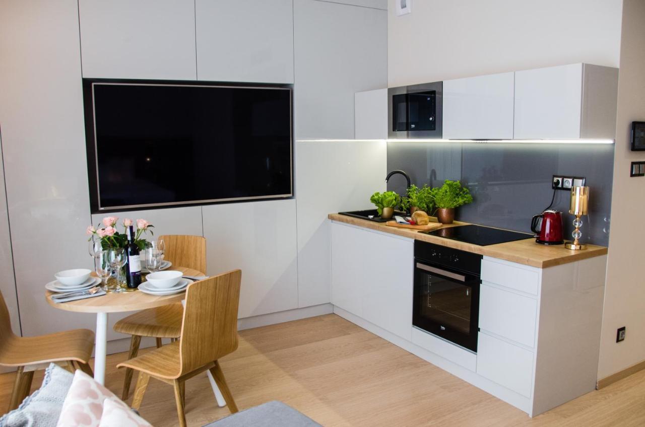 Verde Apartments Centrum Klimatyzacja كوزتسالين المظهر الخارجي الصورة